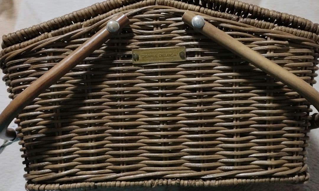 ☆DEAN&DELUCA ディーン&デルーカのピクニックバスケット小です^_^