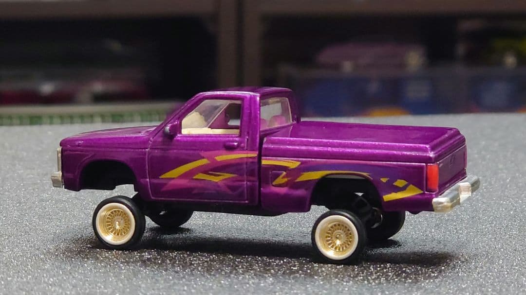 ミニカー LOWRIDER Revell Chevy S-10 & Riviera