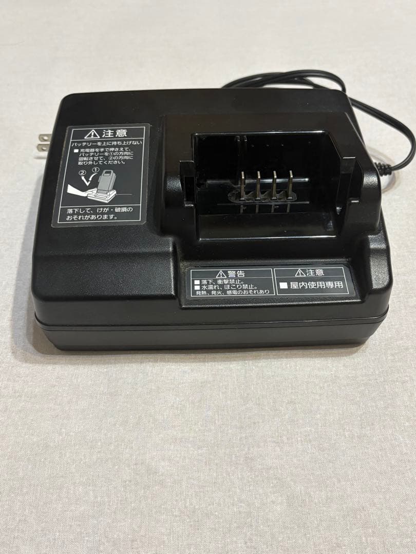 Panasonic 電動自転車 バッテリー 充電器 NKJ073Z