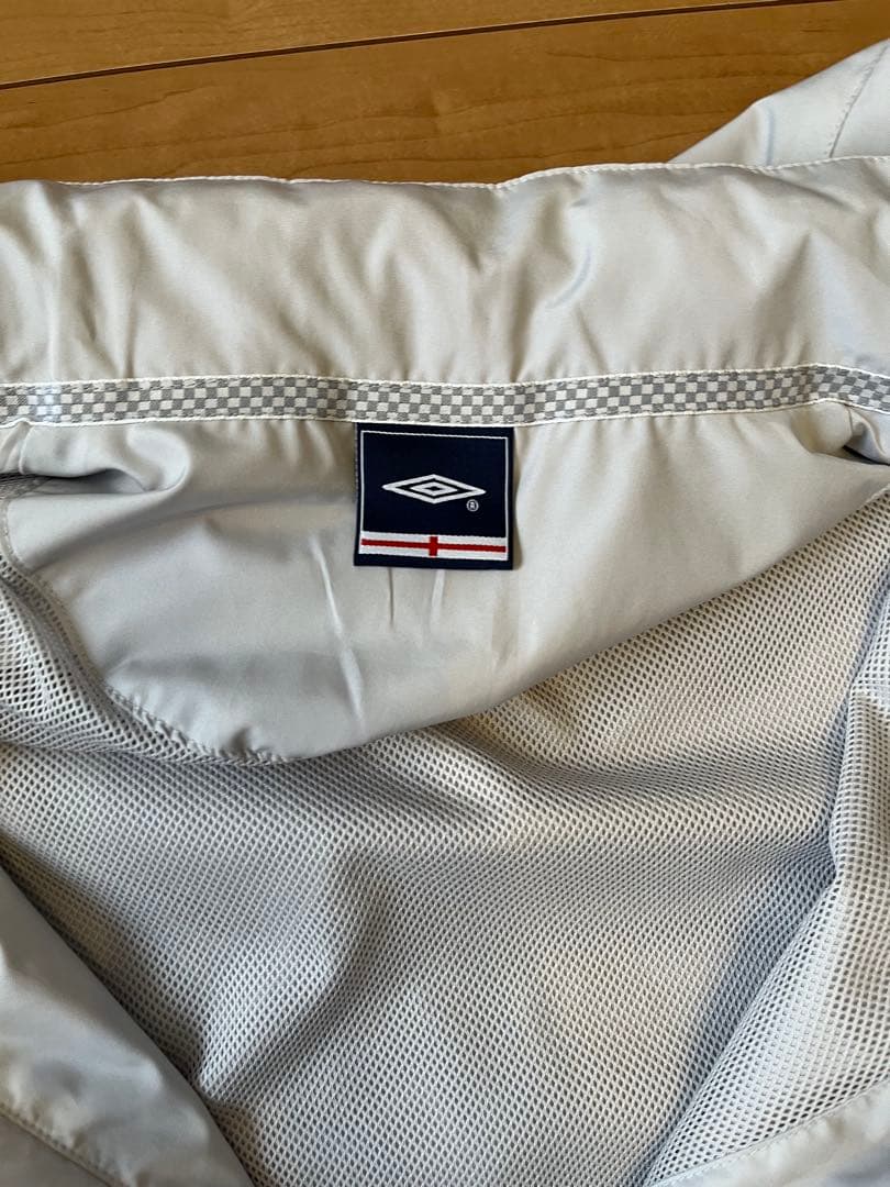 【貴重】Umbro イングランド代表　ウィンドブレーカー　ジップジャケット