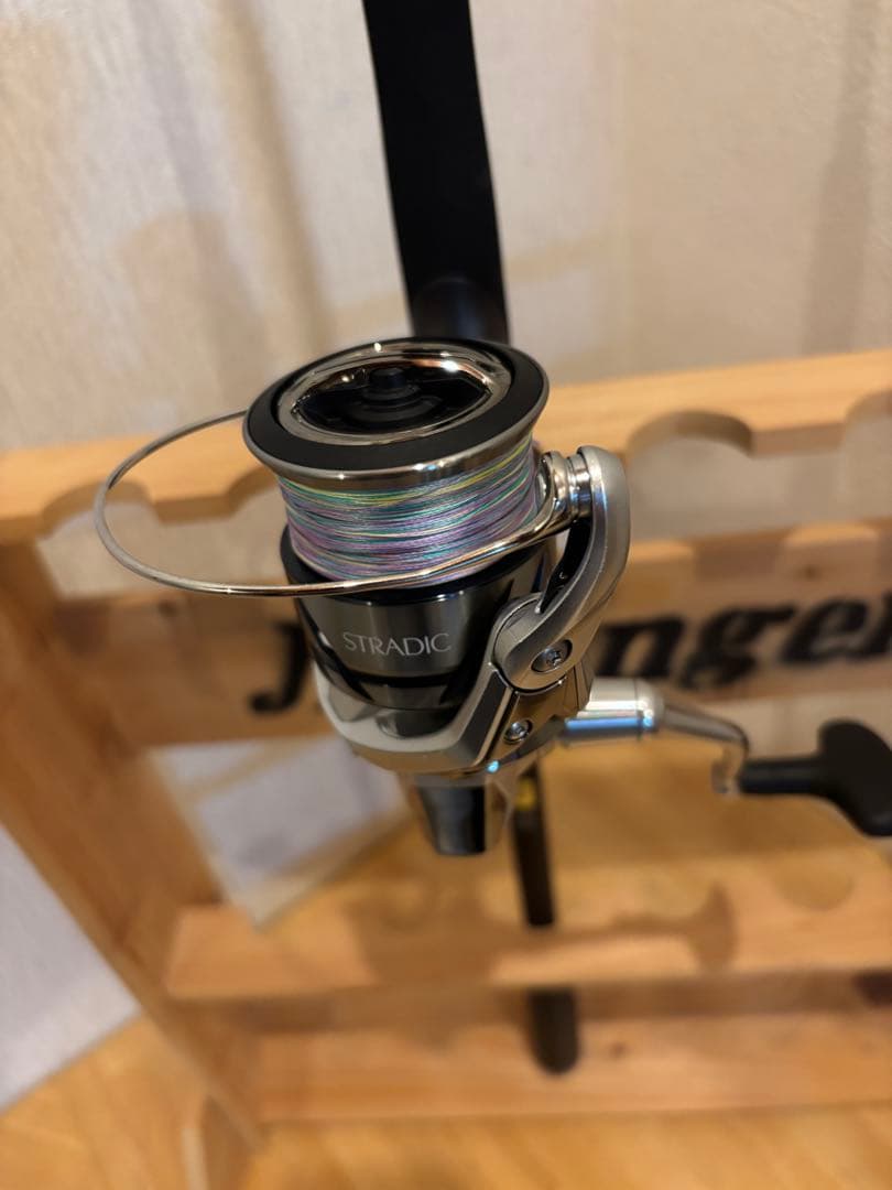 極美品 シマノ　23ストラディック 4000XG