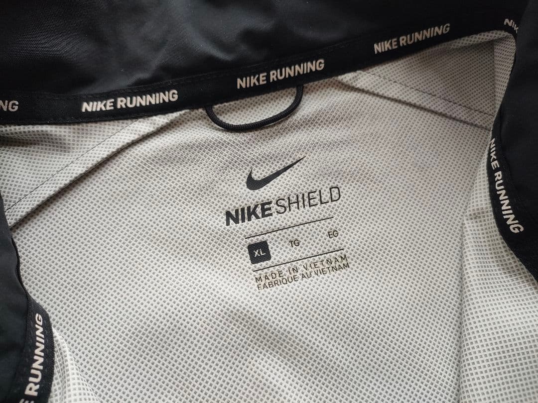 NIKE PRO ELITE RUNNING SHIELD ベスト XLサイズ黒