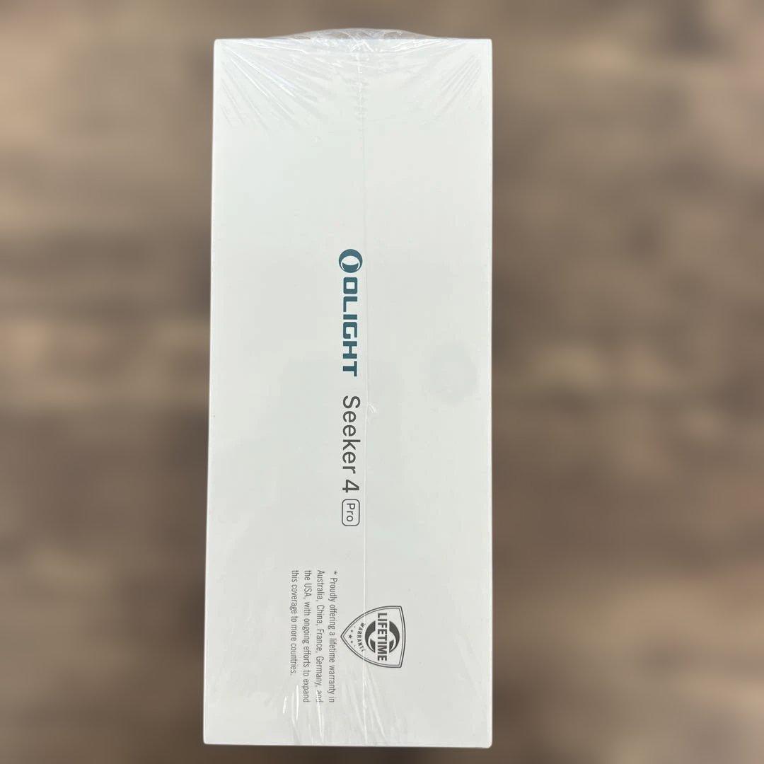 261195 OLIGHT Seeker 4 Pro LEDライト