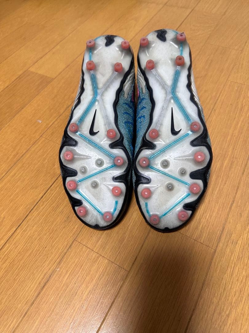 NIKEファントムGX FG