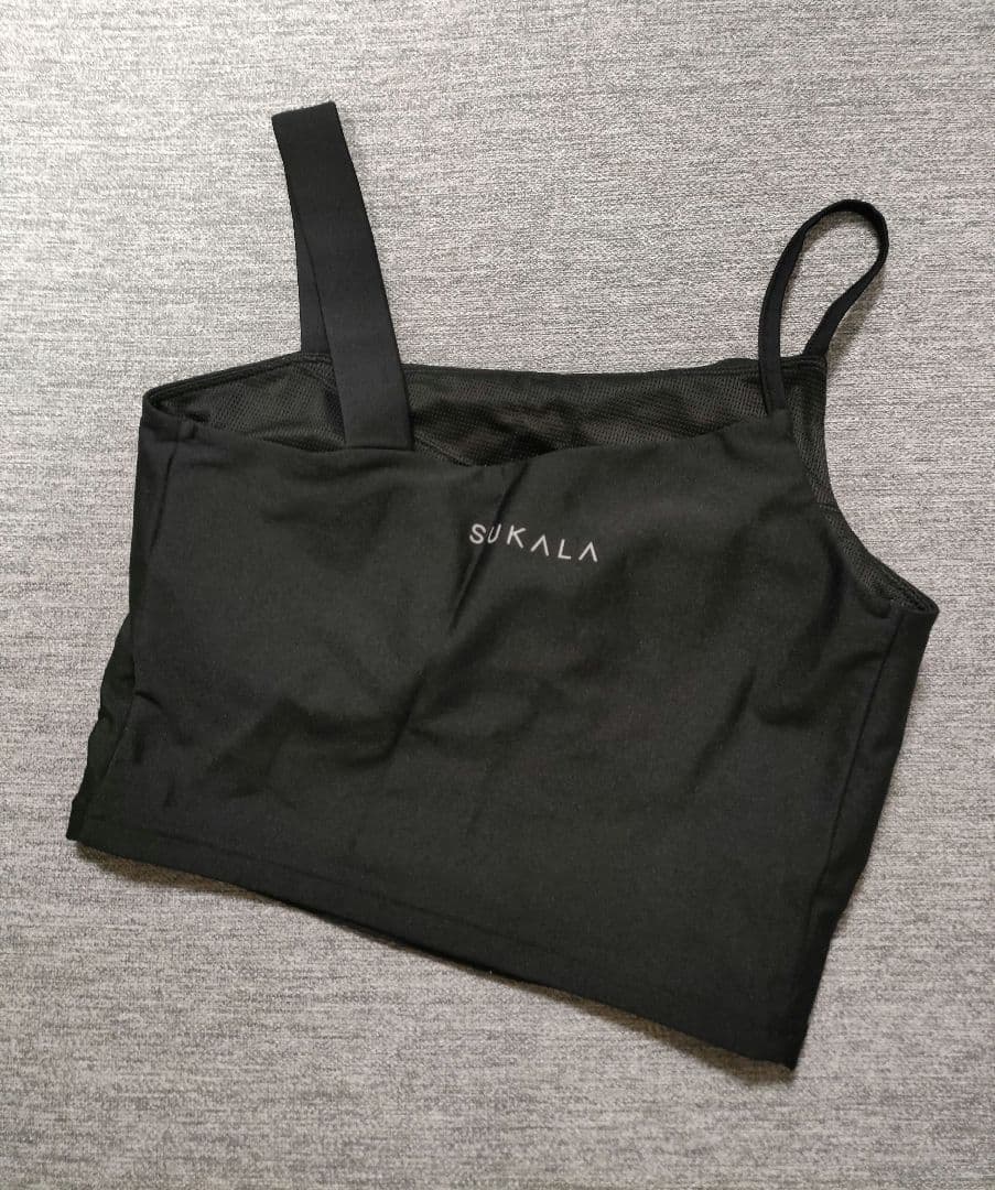 ②【美品】SUKALA ヨガウェア アシンメトリーブラトップ M ブラック