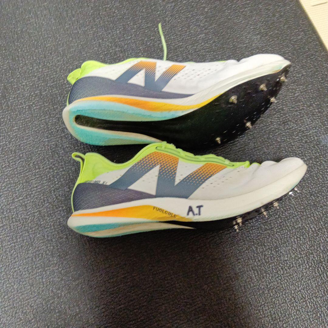 3月1までNew Balance MDX-V3付属品あり