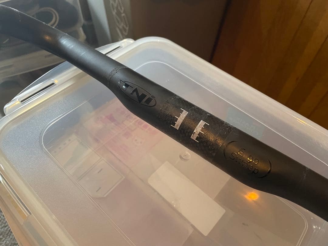 TNI Ergo Sweep カーボンハンドル380mm