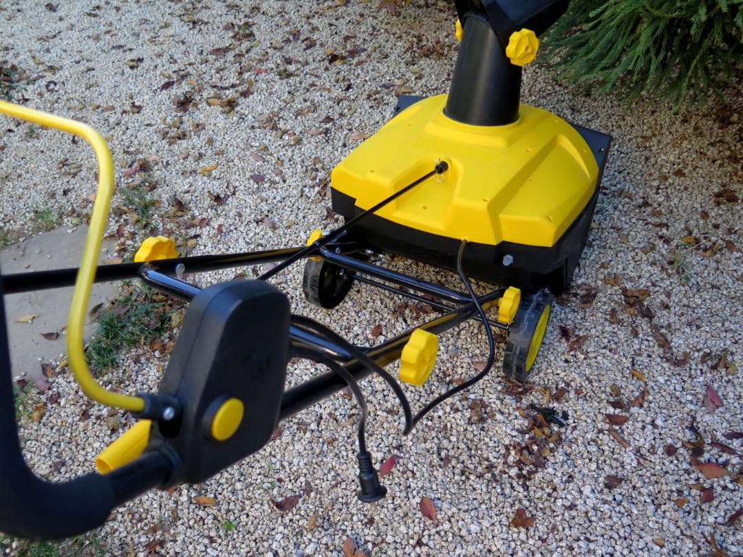 ハイパワー電動除雪機 1500W 女性に扱いやすい除雪機 Ex1600win