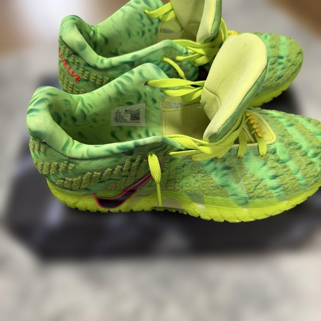シューズ(男性用) Nike Ja 3 \"Spooky Season\"