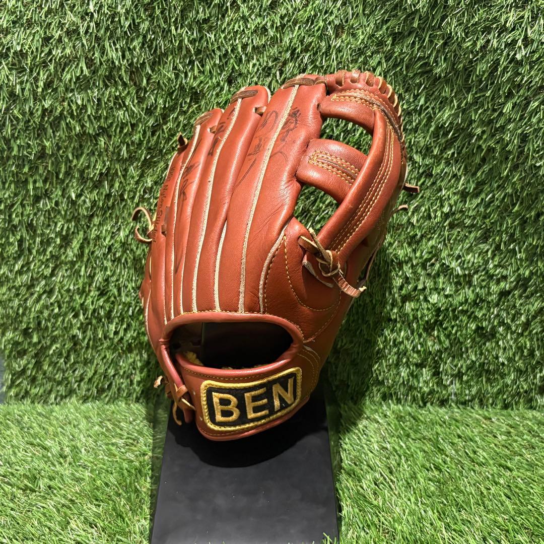 新品未使用　サイン入野球グラブ　グローブ　一般軟式大人用　内野手用　ベン　ben