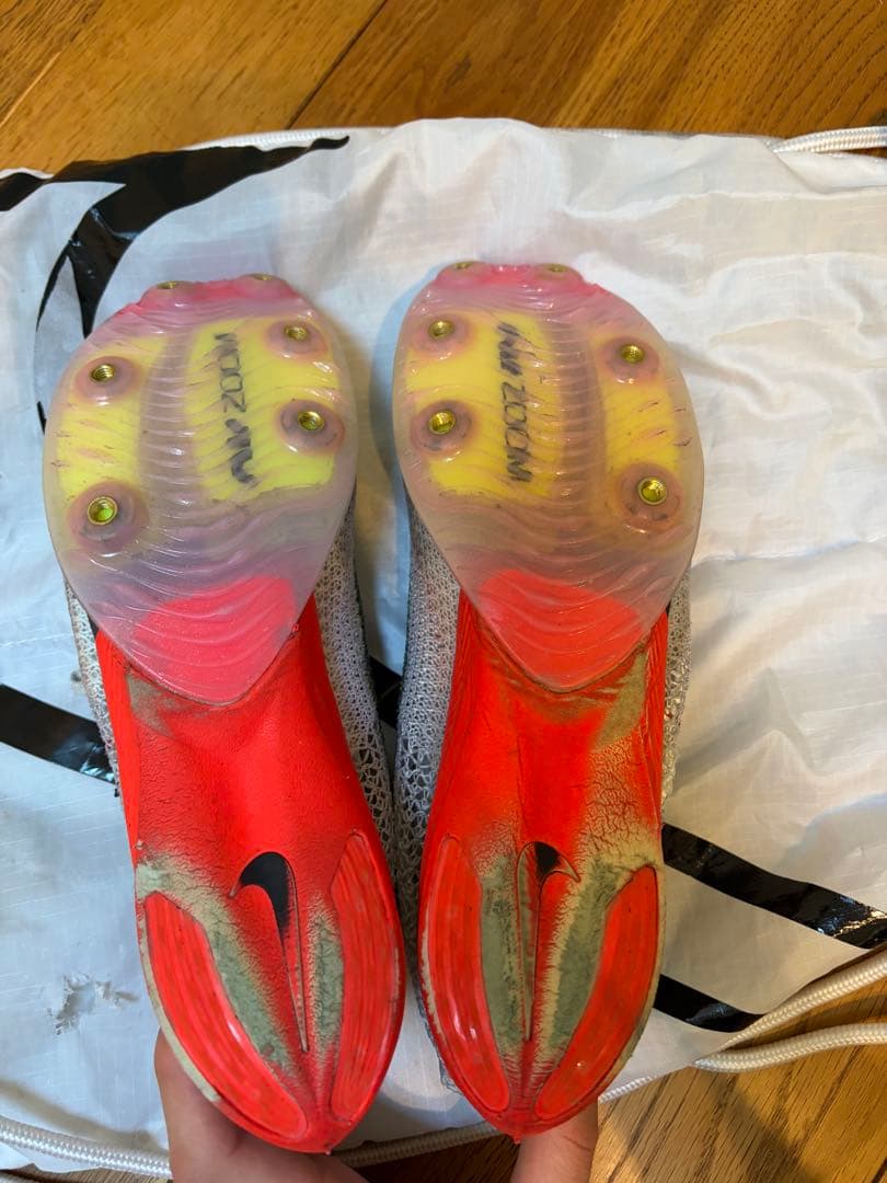 AIR zoom victory オリンピックカラー