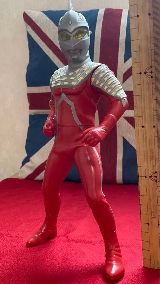 ウルトラセブン　可動式フィギュア 約30cm