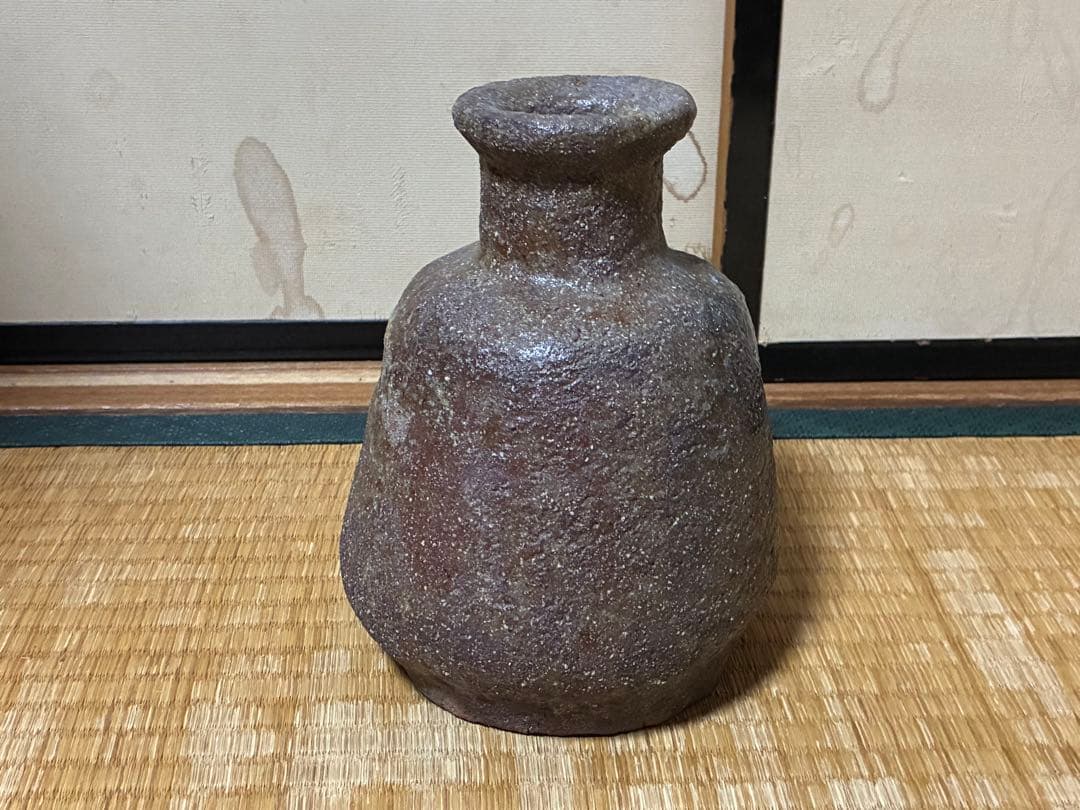 古い 陶器 うずくまる 壺 花入 時代物