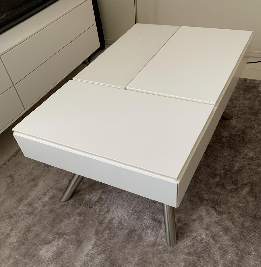 Boconcept コーヒーテーブル （収納スペース付き）