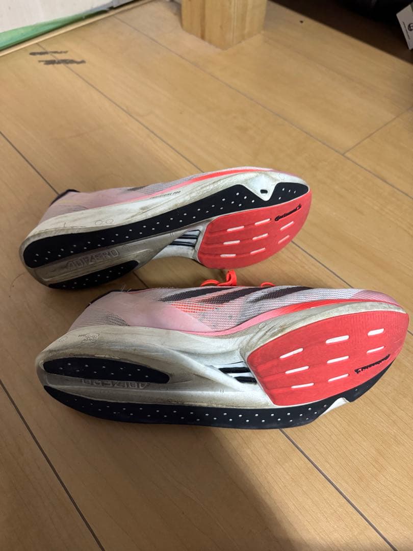 ADIZERO TAKUMI SEN 10ブラック/ホワイト/ピンク