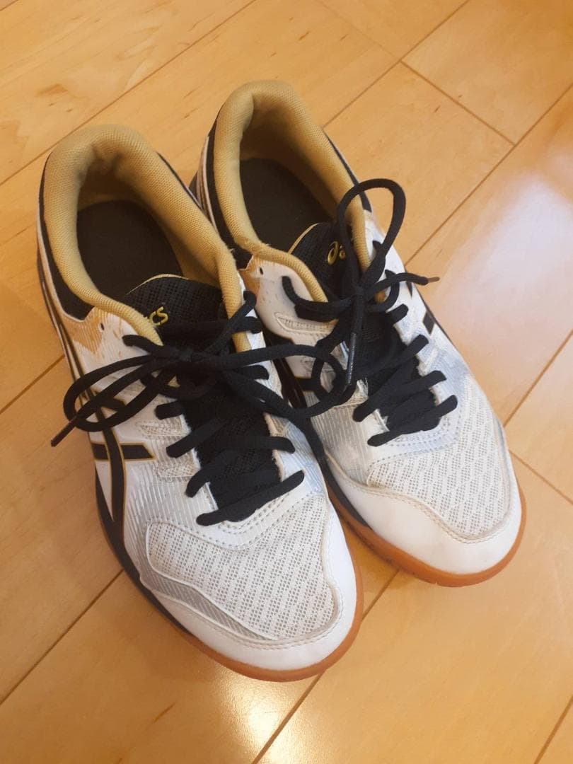 アシックスASICSバレーボールシューズ
