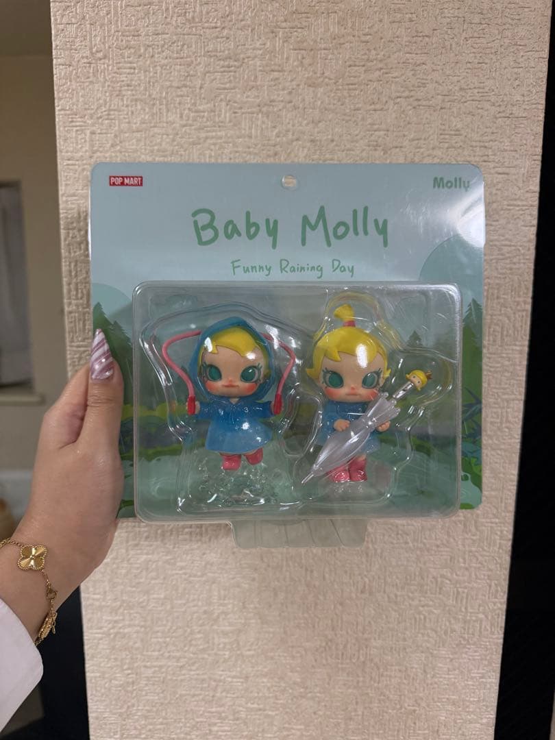Baby Molly Funny Raining Day フィギュア