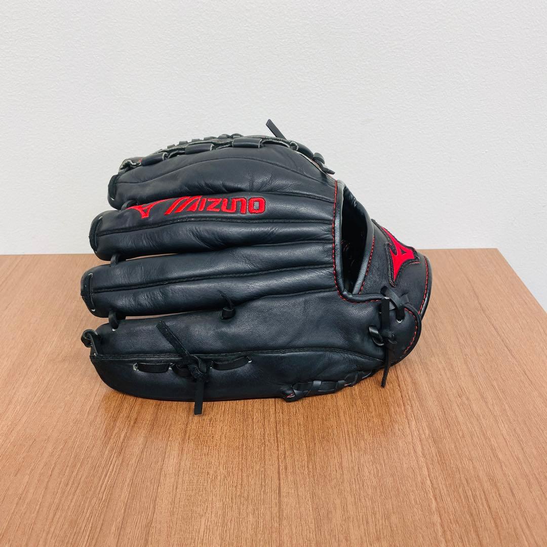【Mizuno】ミズノ　軟式グローブ 黒/赤 右手用　即戦力　美品