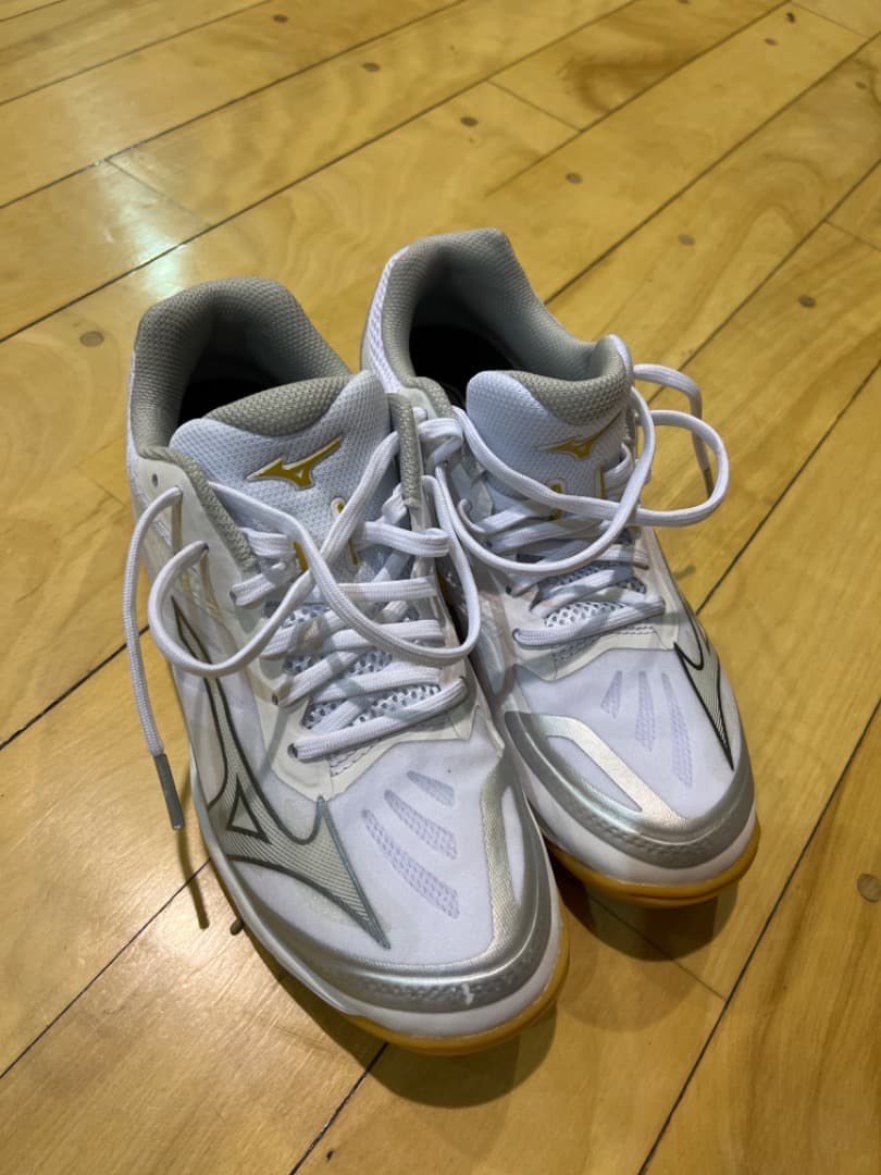 MIZUNO バレーボール 24.5cm