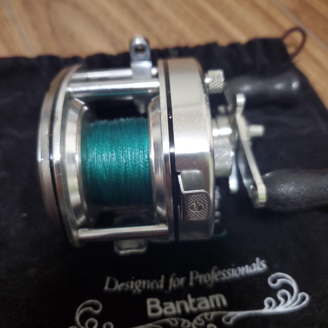 Bantam 300 ベイトリール