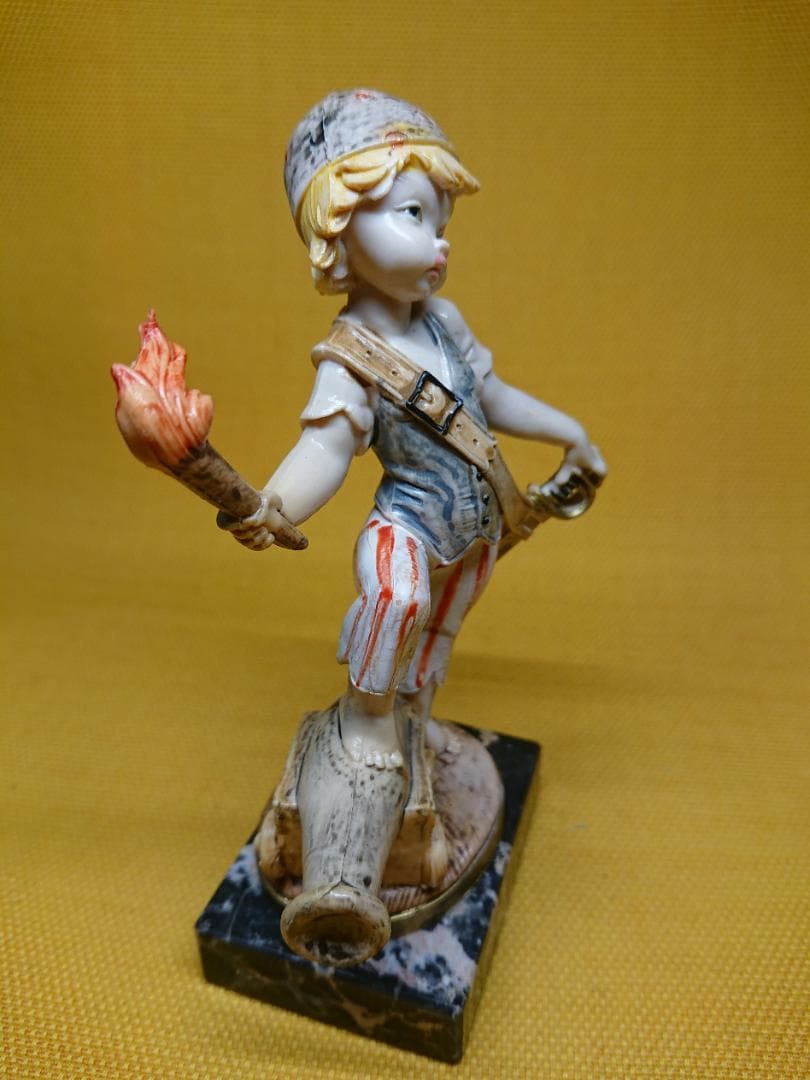 【美品】人形　イタリア　オブジェ　置物　インテリア　工芸品　美術品　A1578