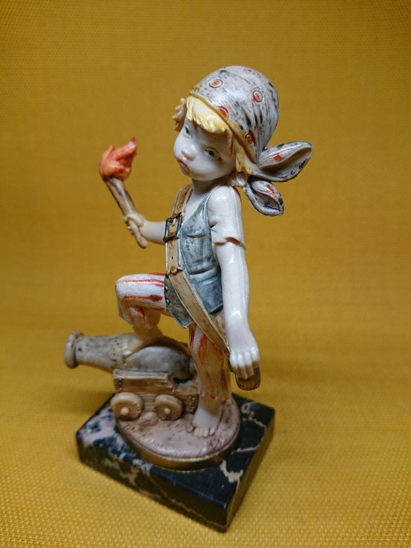 【美品】人形　イタリア　オブジェ　置物　インテリア　工芸品　美術品　A1578