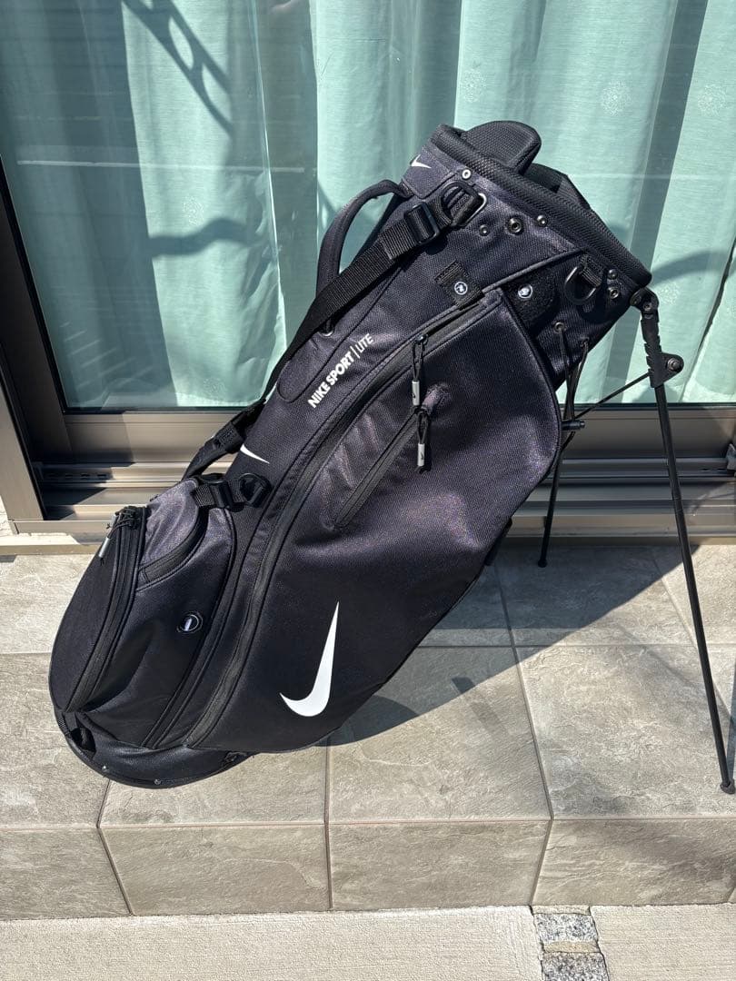 ナイキ NIKE ゴルフバッグ ブラック スタンド付き　軽量