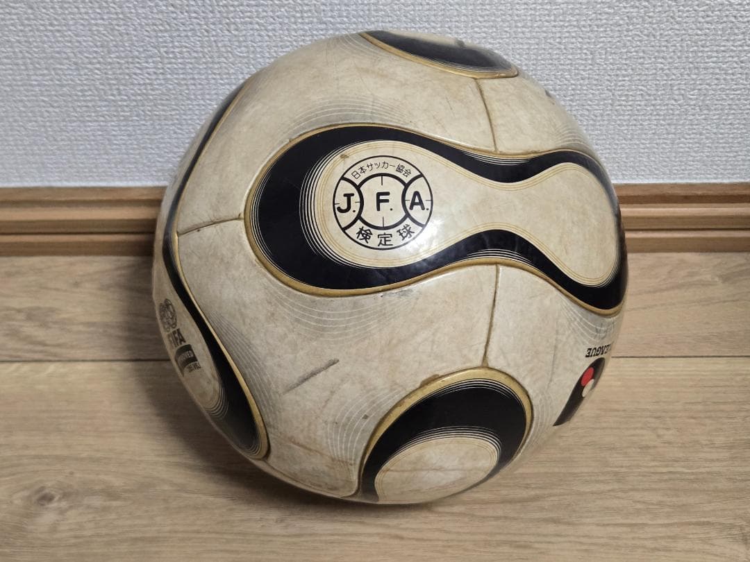 adidas アディダス チームガイスト 2006 Jリーグ公式球 中古