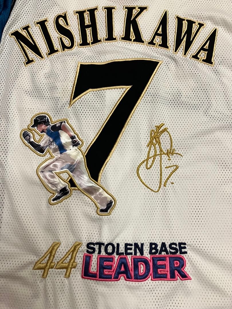 西川遥輝　ユニフォーム　レプリカ　北海道日本ハムファイターズ　サイン　限定　M