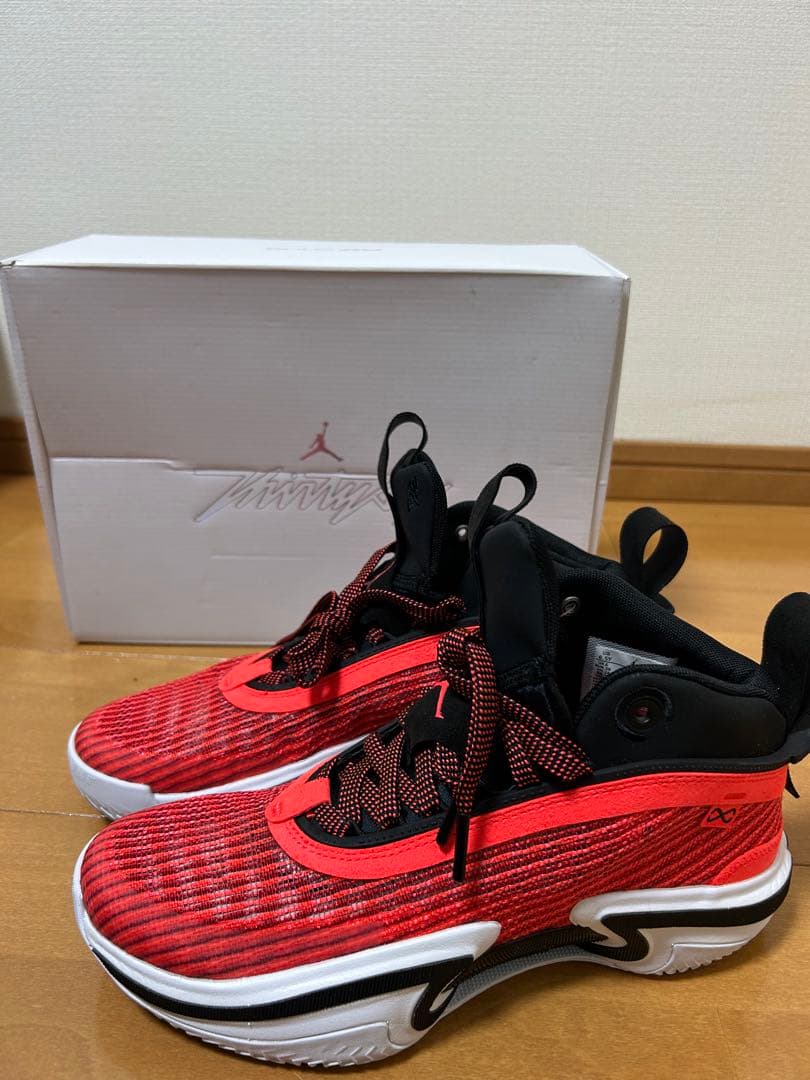 新品　NIKE ナイキ ジョーダン　JORDAN 元箱付き　バスケットシューズ
