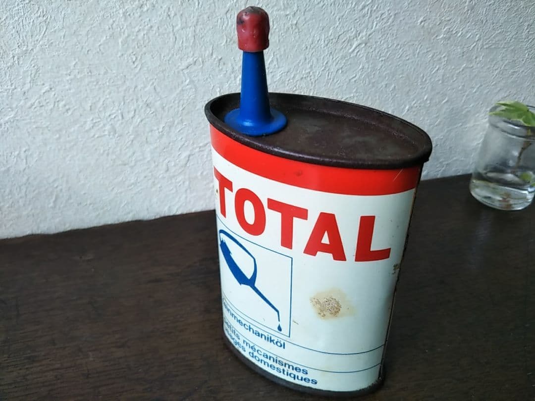トタル　オイル缶　シトロエン TOTAL