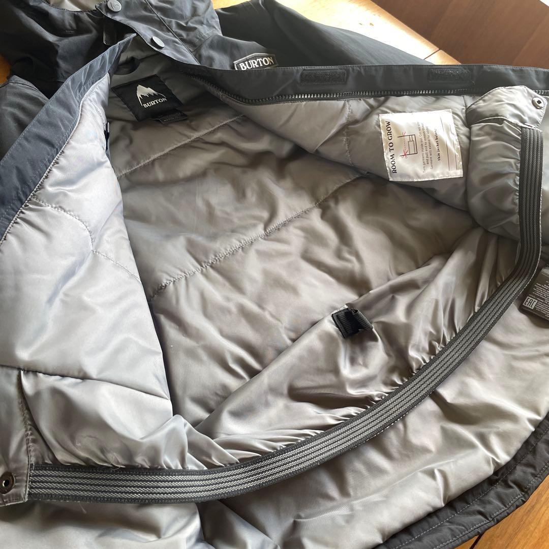 Burton スノーボードウェア ジャケット&オーバーオール　140㎝　Mサイズ