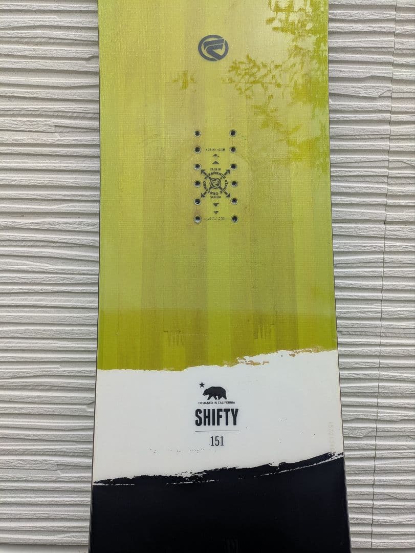 FLOW SHIFTY 151 スノーボード　板　美品