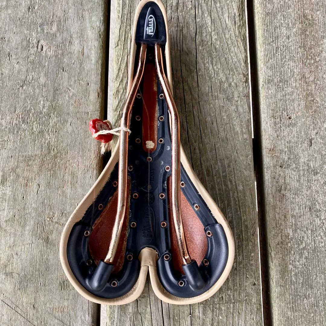 Selle Italia STORICA 初期モデル　新品