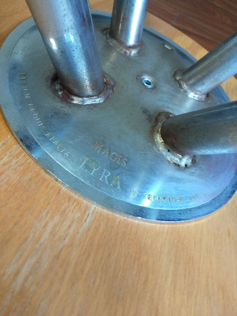 LYRAハイスツール廃盤商品