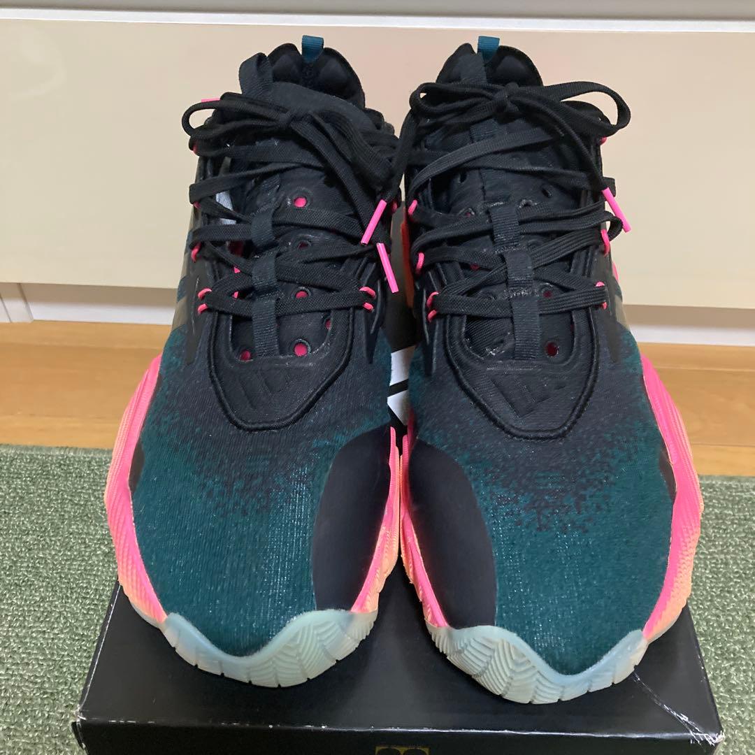【adidas】Trae Young3 27.5cm