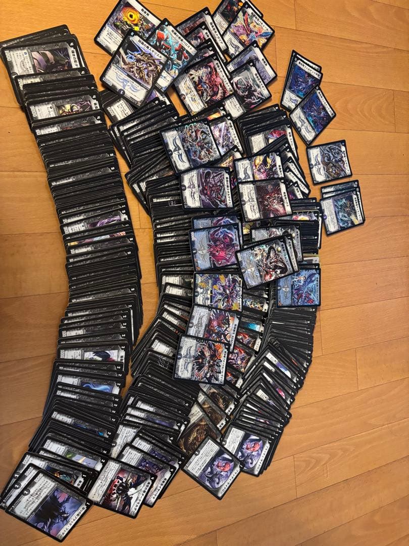 デュエルマスターズ　旧枠ノーマルなどまとめ売り⚠️ジュラルミンケースは付属しません