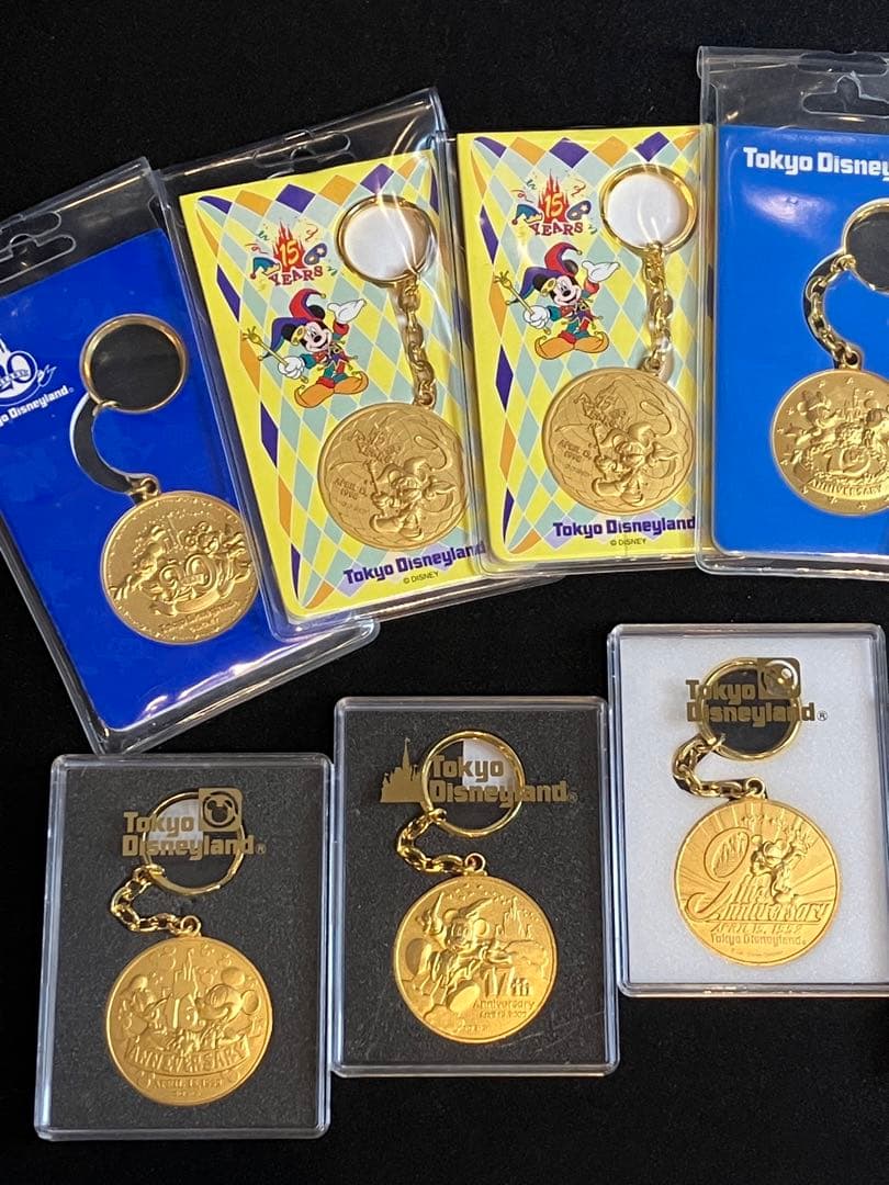 《 レトロ 》 ディズニー キーホルダー メダル　11個まとめ売り