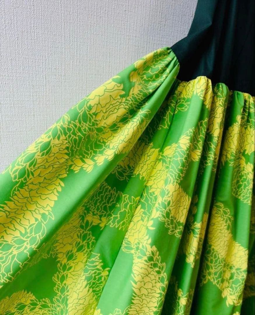 【新品未使用】ワンショルダーフラダンスドレス グリーン