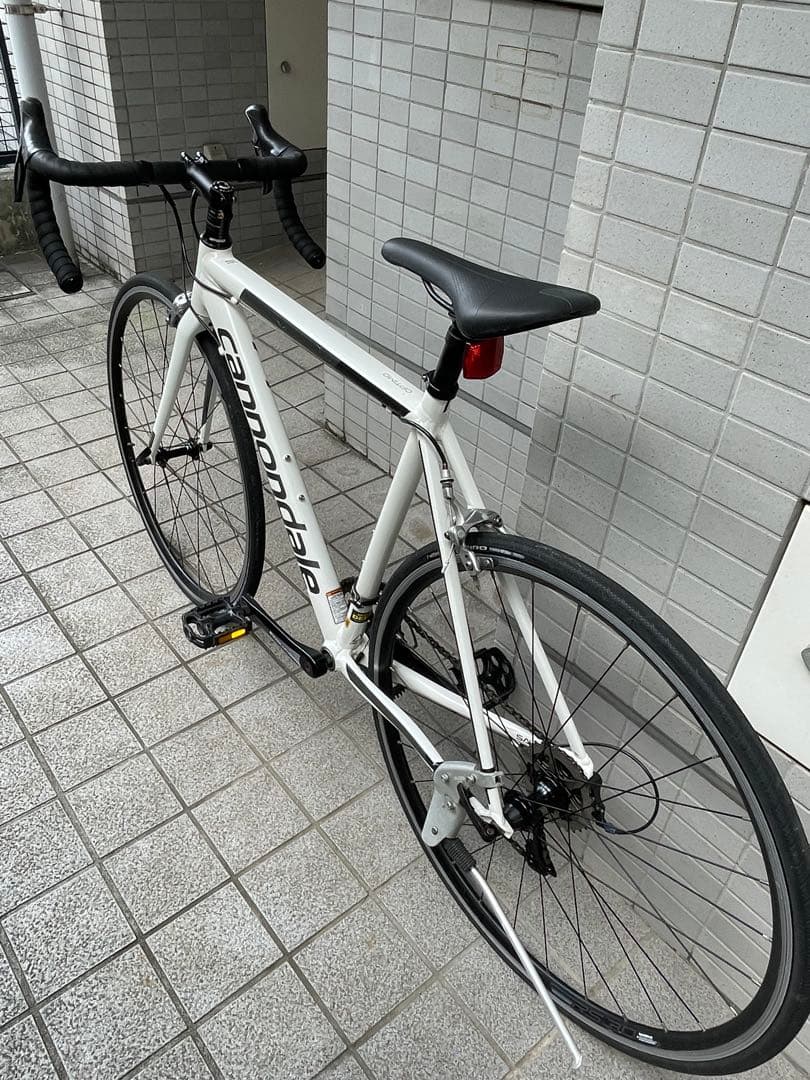 Cannondale キャノンデール　OPTIMO　ロードバイク