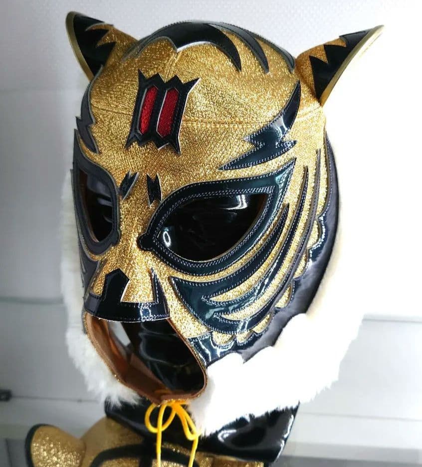 本日限定価格)ＹＮ製初代タイガーマスク ブルーメタリックⅢマークのプロレスマスク