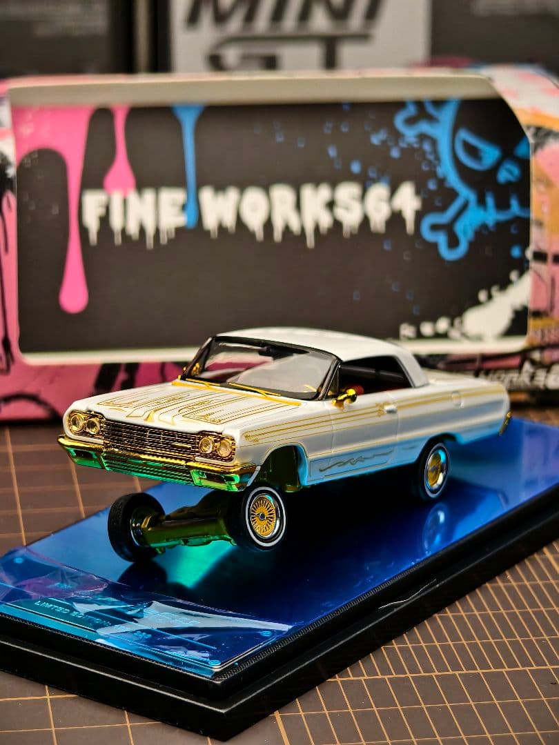 FINE WORKS1/64 Lowrider Convertible 未開封品