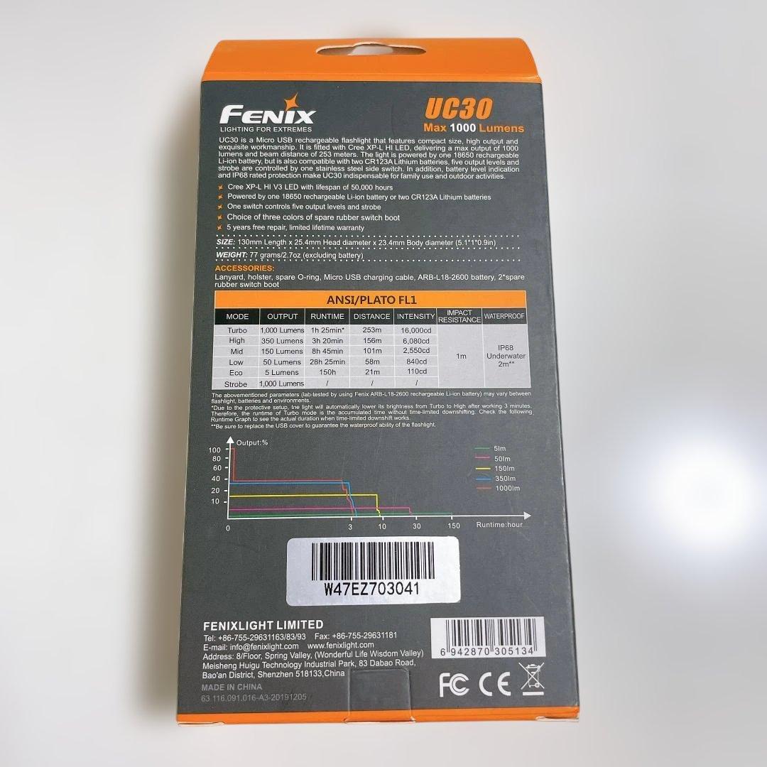 FENIX UC30 XP-L HI V3 LED フラッシュライト