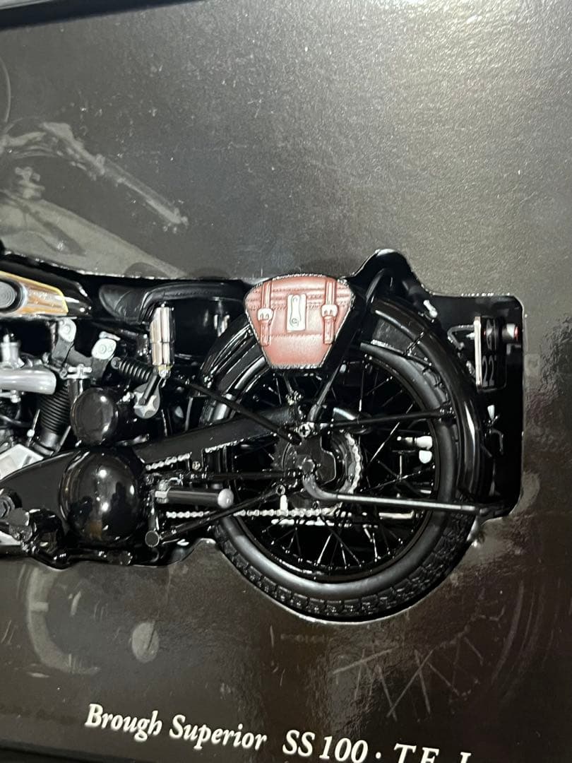 ブラフ・シューペリア SS100 1/12 brough superior