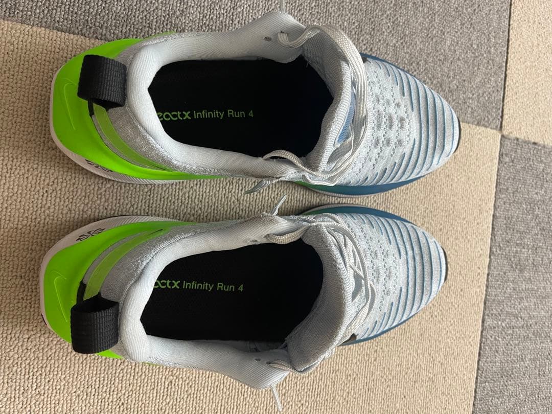 NIKE Infinity Run 4 グレー/グリーン26.5cm