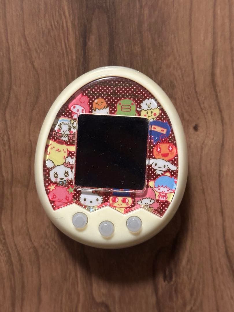 たまごっち　サンリオTamagotchi m!x Sanrio 美品