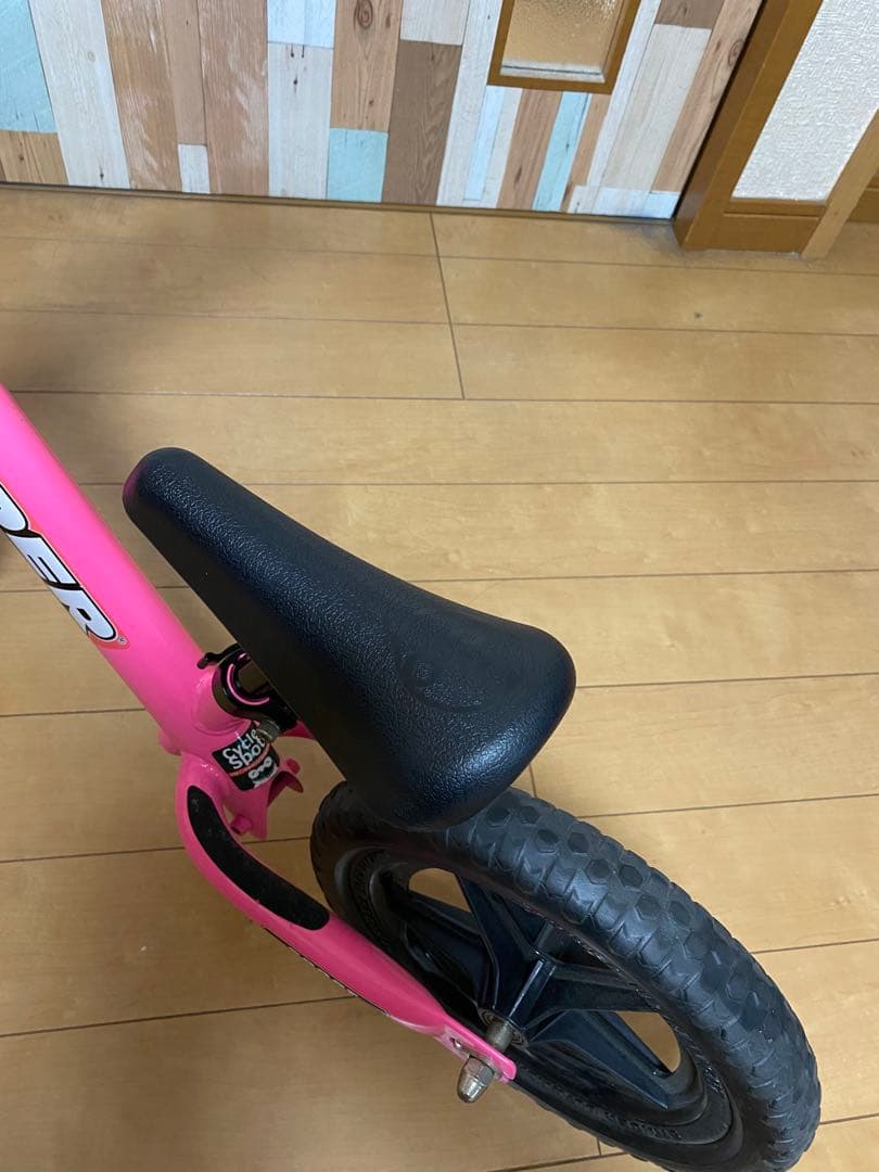 STRIDER SPORT 美品　ピンク色　日本正規品　スポーツモデル