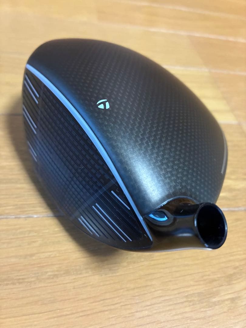 テーラーメイドqi4dドライバー 9.0度 ヘッドのみ