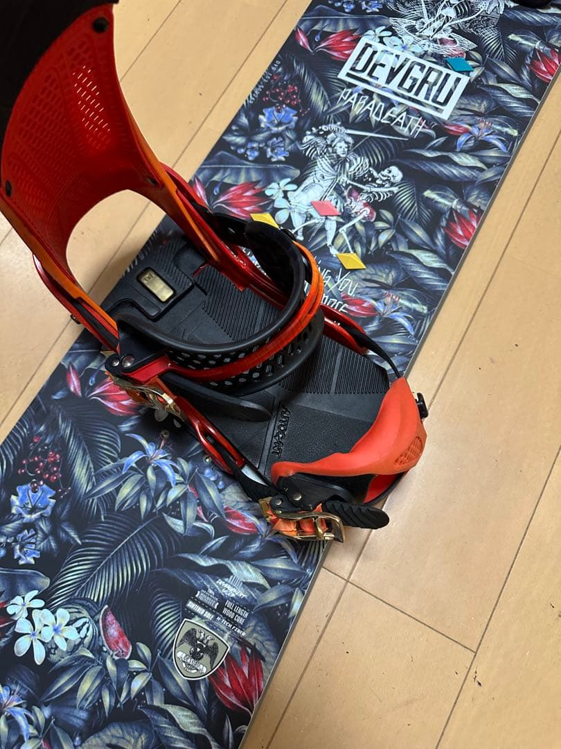 スノーボード DEVGURU 153cm ビンディング　BURTON sizeS