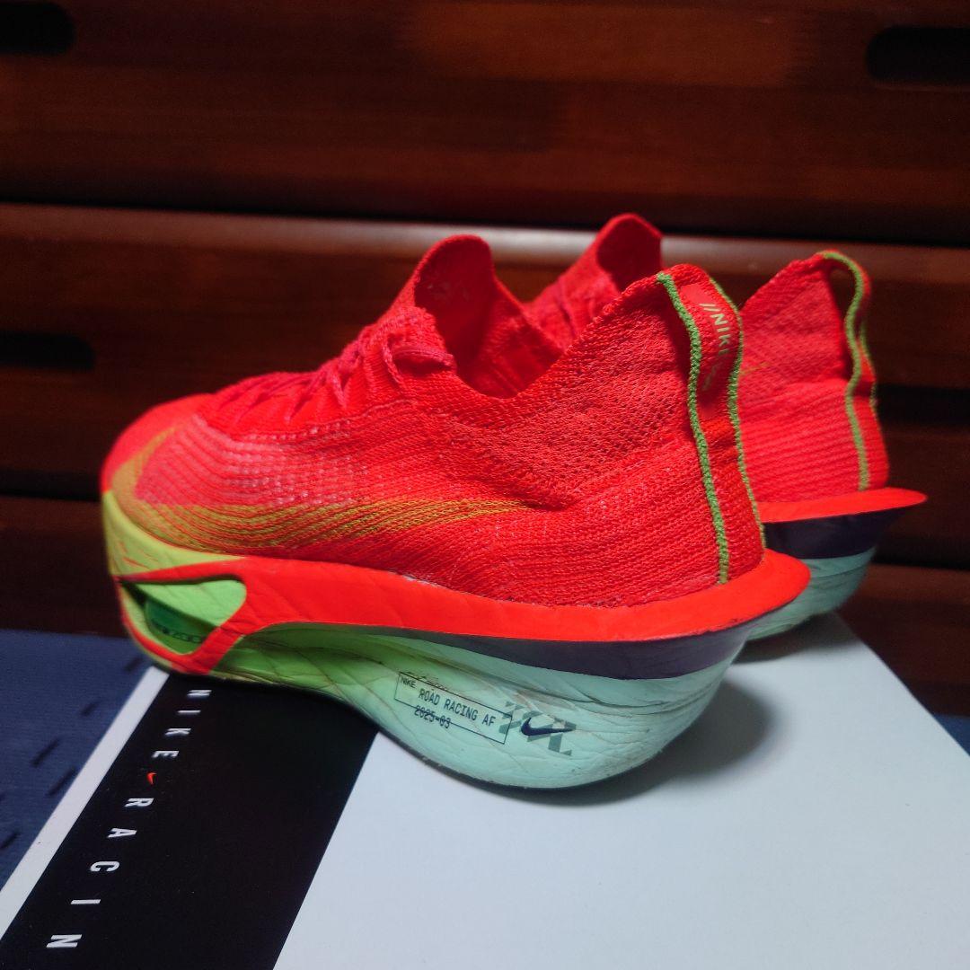 NIKE　アルファフライ3
